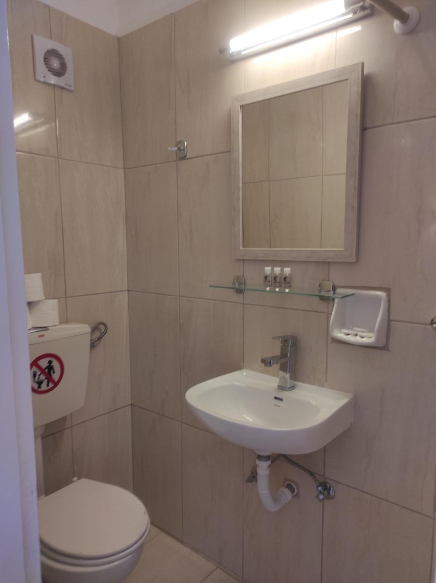 Saint George Hotel Loutra Edipsou  Zewnętrze zdjęcie