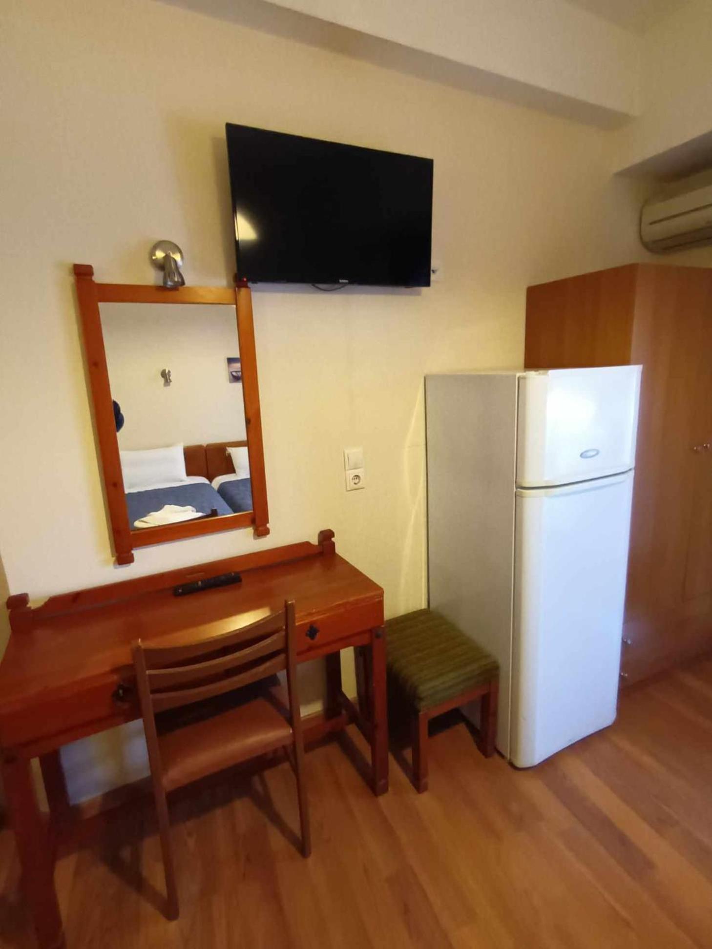 Saint George Hotel Loutra Edipsou  Zewnętrze zdjęcie