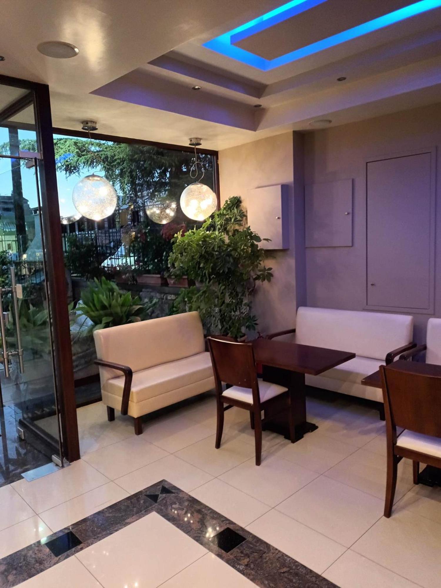 Saint George Hotel Loutra Edipsou  Zewnętrze zdjęcie
