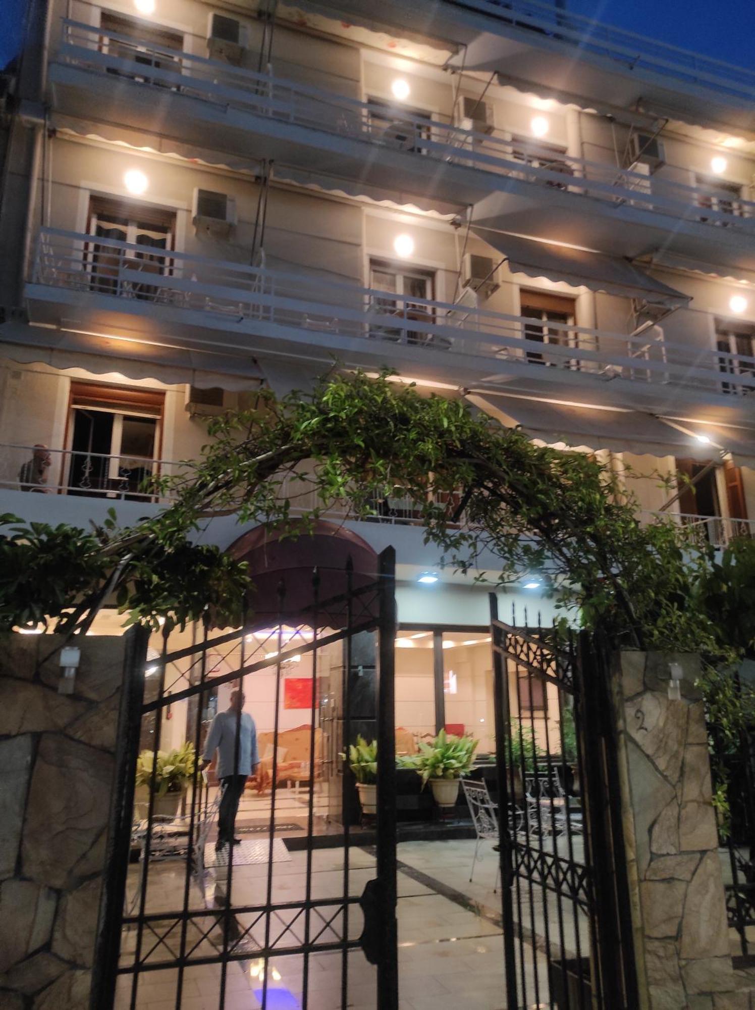 Saint George Hotel Loutra Edipsou  Zewnętrze zdjęcie